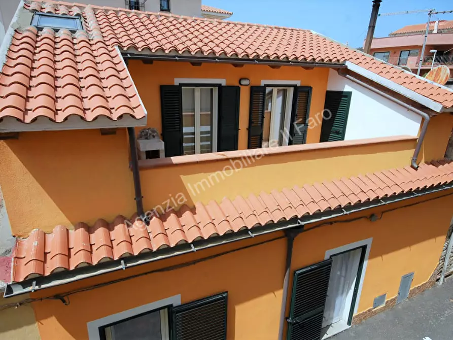 Immagine 1 di Casa indipendente in vendita  in Via Quarto a La Maddalena