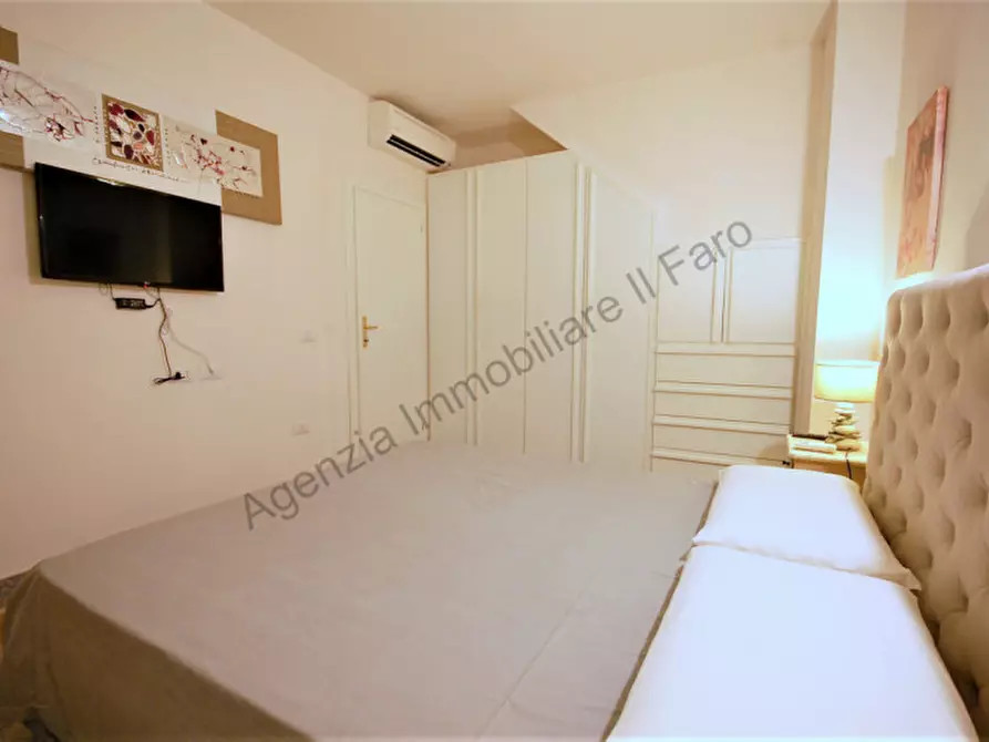 Immagine 10 di Casa indipendente in vendita  in Via Quarto a La Maddalena