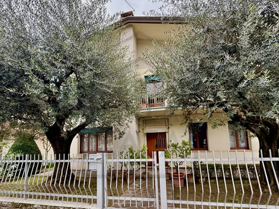 Immagine 1 di Casa indipendente in vendita  in Via Roma a Montegrotto Terme