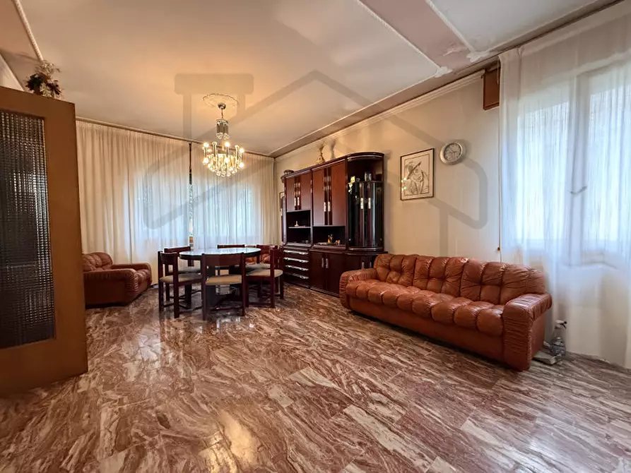 Immagine 3 di Casa indipendente in vendita  in Via Roma a Montegrotto Terme