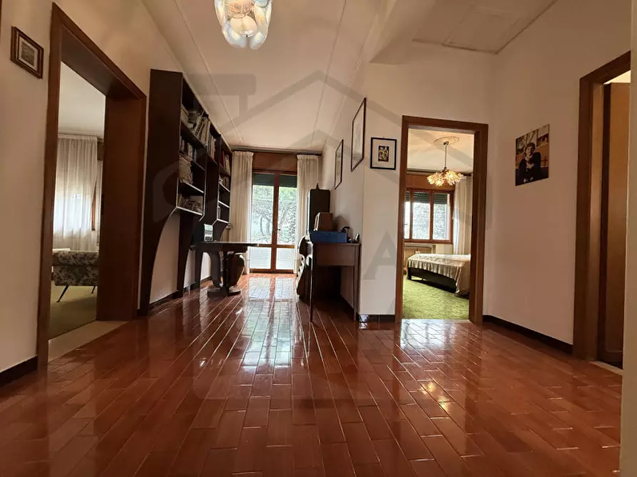 Immagine 10 di Casa indipendente in vendita  in Via Roma a Montegrotto Terme