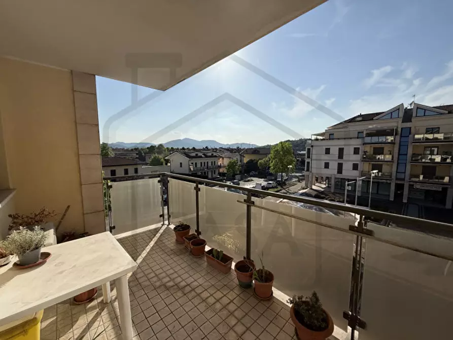 Immagine 3 di Appartamento in vendita  in Corso delle Terme a Montegrotto Terme