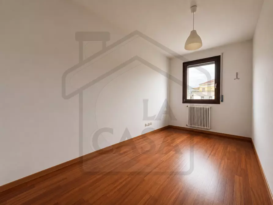 Immagine 8 di Appartamento in vendita  in Corso delle Terme a Montegrotto Terme