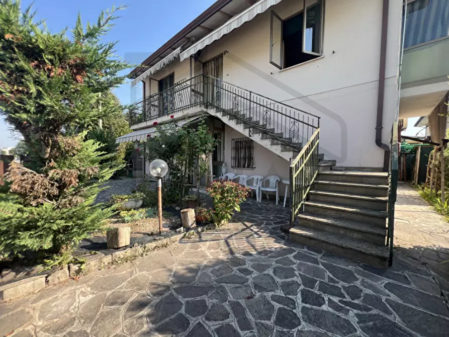 Immagine 14 di Casa bifamiliare in vendita  in Vicolo Viminale a Montegrotto Terme