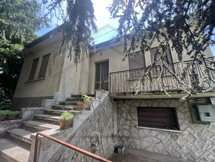 Immagine 2 di Casa indipendente in vendita  in Via Fratelli Cervi a Montegrotto Terme
