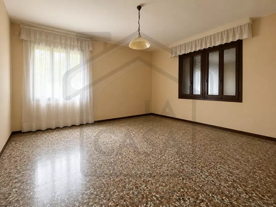 Immagine 11 di Casa indipendente in vendita  in Via Fratelli Cervi a Montegrotto Terme