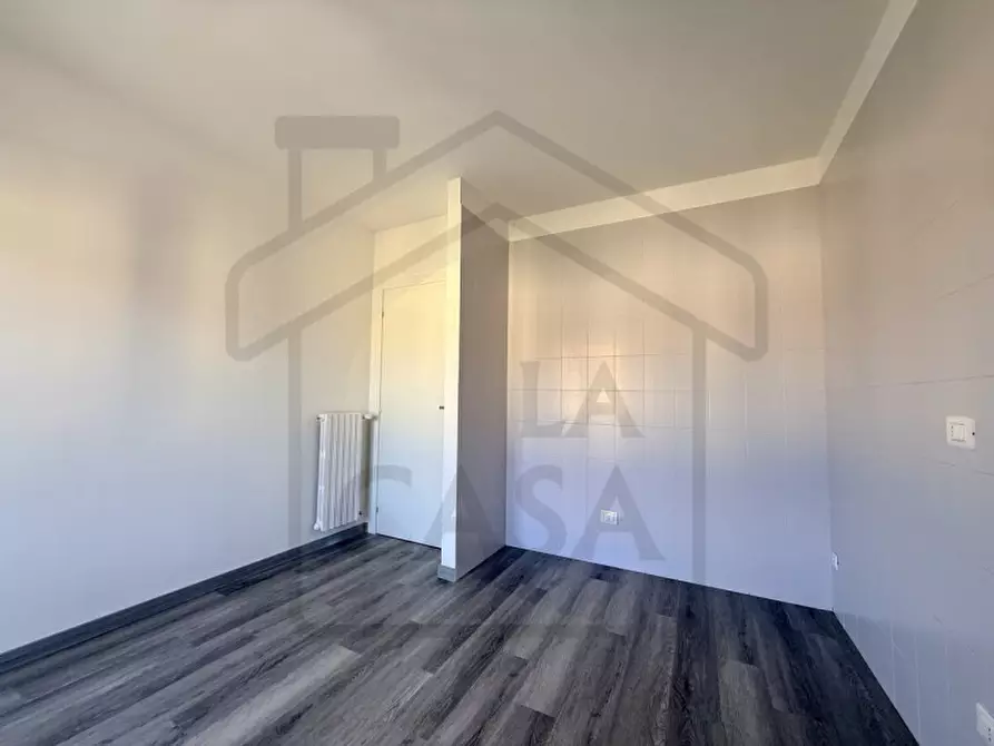 Immagine 7 di Appartamento in vendita  in Via De Nicola a Montegrotto Terme