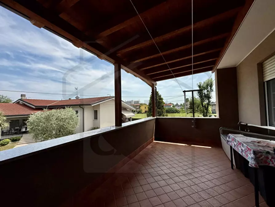 Immagine 18 di Casa bifamiliare in vendita  in Via Antonio Segni a Montegrotto Terme