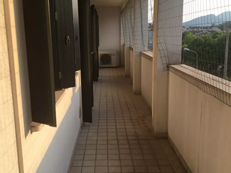 Immagine 3 di Appartamento in affitto  a Abano Terme