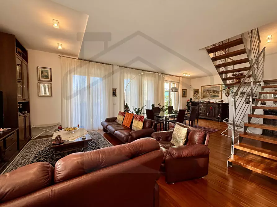 Immagine 1 di Appartamento in vendita  in Via Guido Reni a Abano Terme