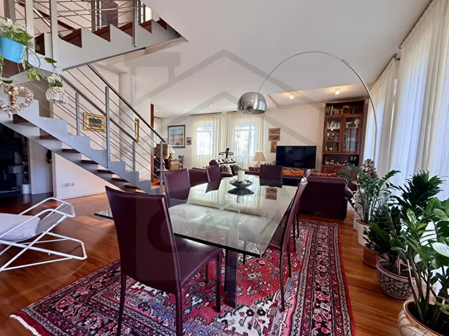 Immagine 2 di Appartamento in vendita  in Via Guido Reni a Abano Terme