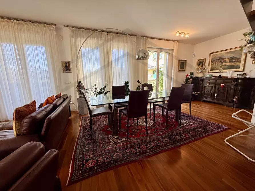 Immagine 3 di Appartamento in vendita  in Via Guido Reni a Abano Terme