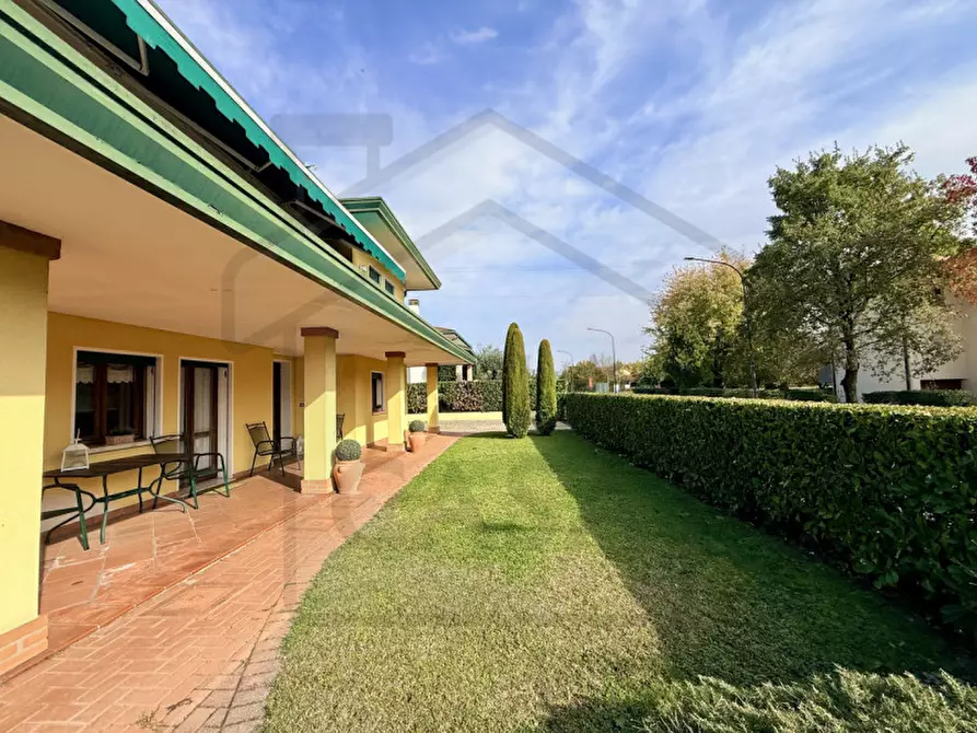 Immagine 2 di Casa indipendente in vendita  in Via San Lorenzo a Abano Terme