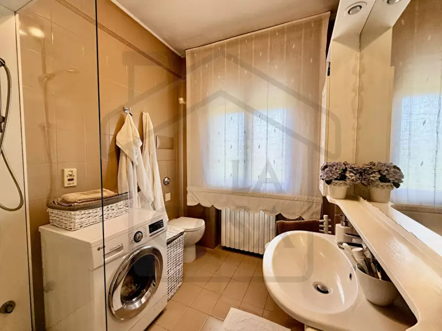 Immagine 36 di Casa indipendente in vendita  in Via San Lorenzo a Abano Terme