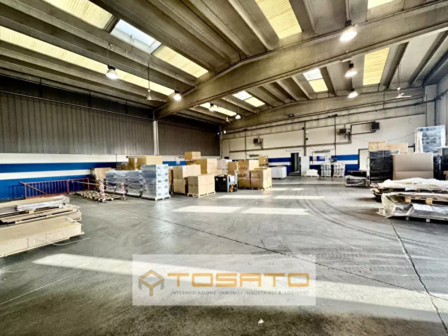 Immagine 1 di Capannone industriale in affitto  a Legnago