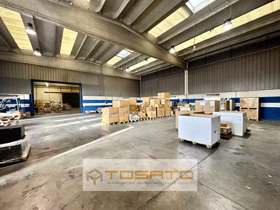 Immagine 2 di Capannone industriale in affitto  a Legnago