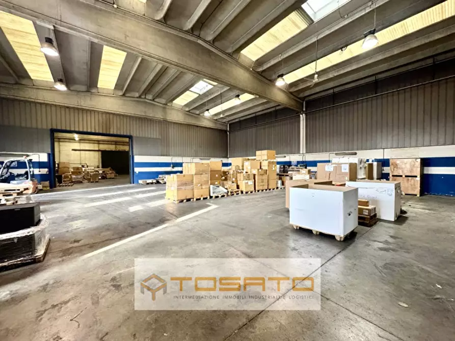 Immagine 2 di Capannone industriale in affitto  a Legnago
