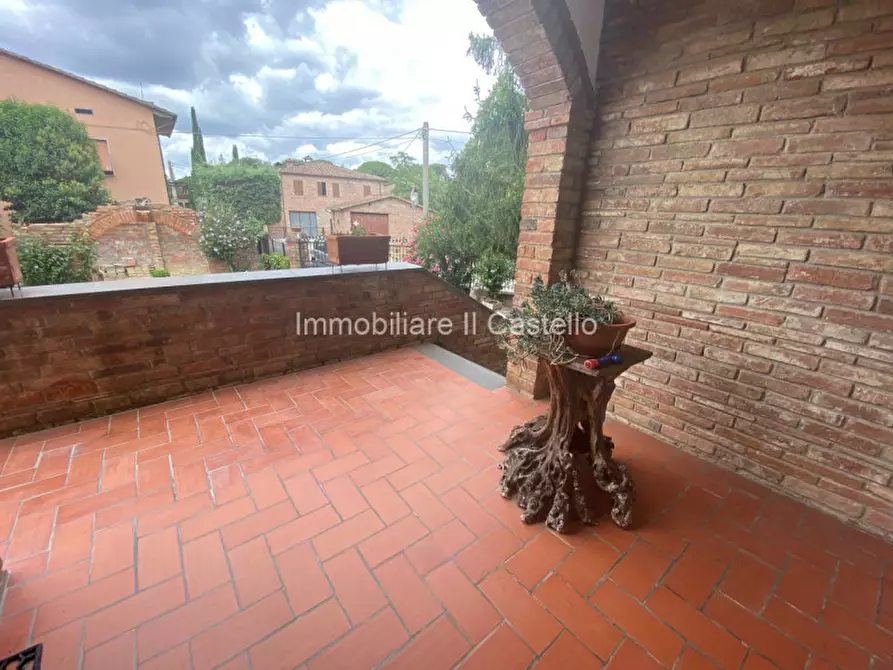 Immagine 4 di Appartamento in vendita  in i guidonami a Castiglione Del Lago