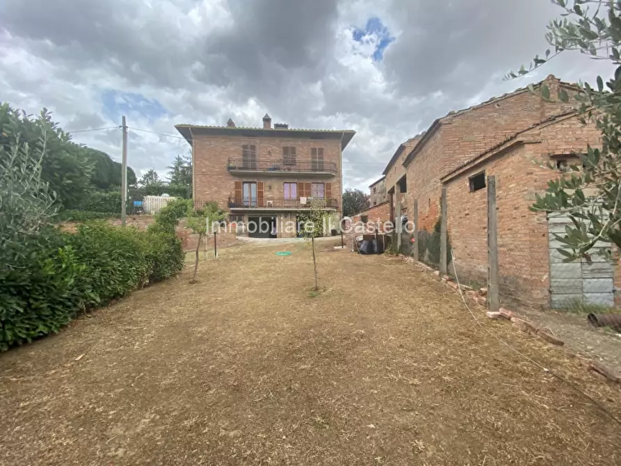 Immagine 27 di Appartamento in vendita  in i guidonami a Castiglione Del Lago