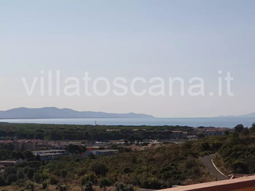 Immagine 2 di Attico in vendita  in Via dei Ginepri a Castiglione Della Pescaia