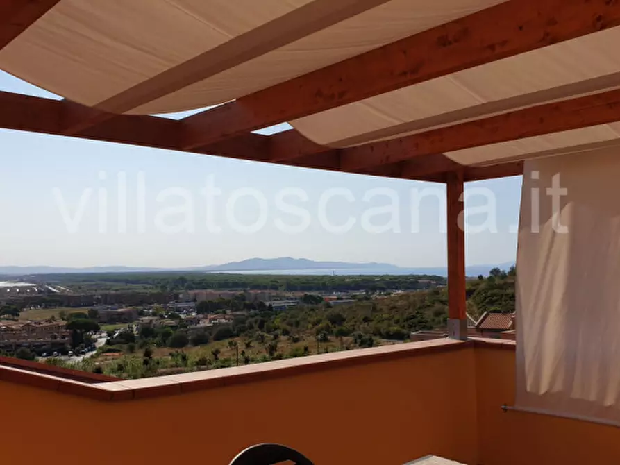 Immagine 3 di Attico in vendita  in Via dei Ginepri a Castiglione Della Pescaia