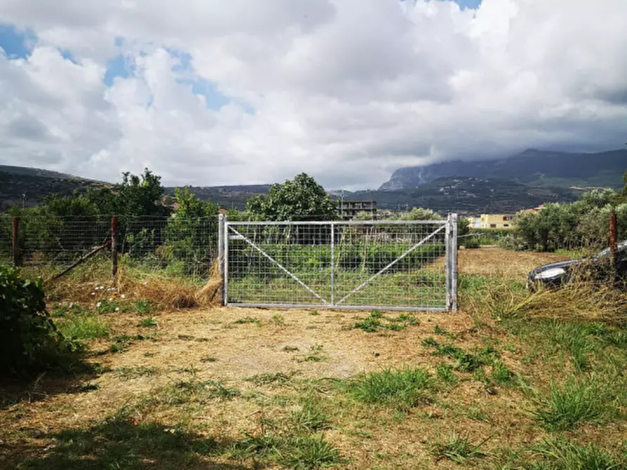 Immagine 1 di Terreno in vendita  in VIA SP 30 a Eboli