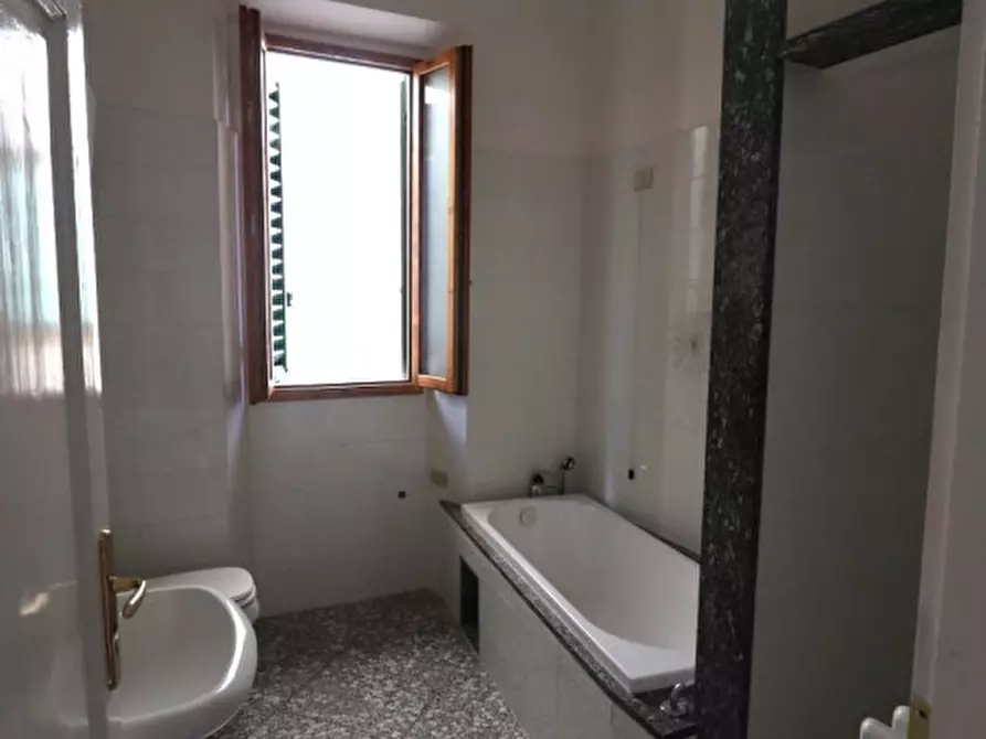 Immagine 23 di Villetta a schiera in vendita  in via 24 maggio a Montevarchi