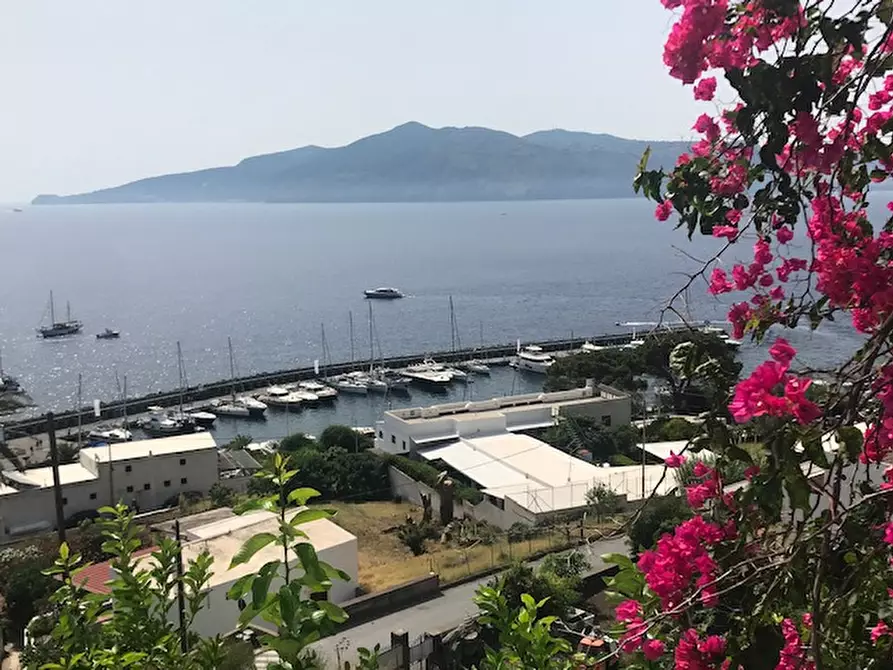 Immagine 21 di Casa indipendente in vendita  in VIA SERRO CUCCIOLITA S.N. a Santa Marina Salina