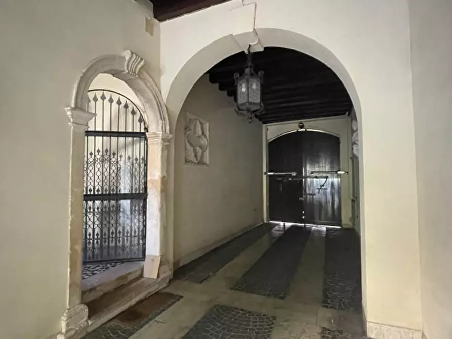 Immagine 11 di Appartamento in affitto  in Via Levà degli Angeli a Vicenza