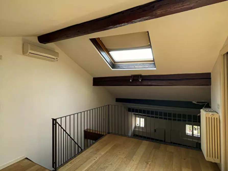 Immagine 20 di Appartamento in affitto  in Via Levà degli Angeli a Vicenza