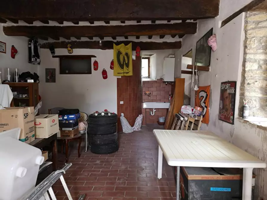 Immagine 19 di Casa indipendente in vendita  in via Case Popolari a Sassocorvaro Auditore