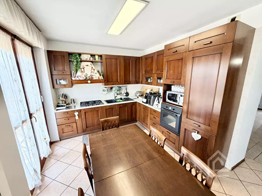 Immagine 8 di Appartamento in vendita  in Via Montoso 8 a Settimo Torinese