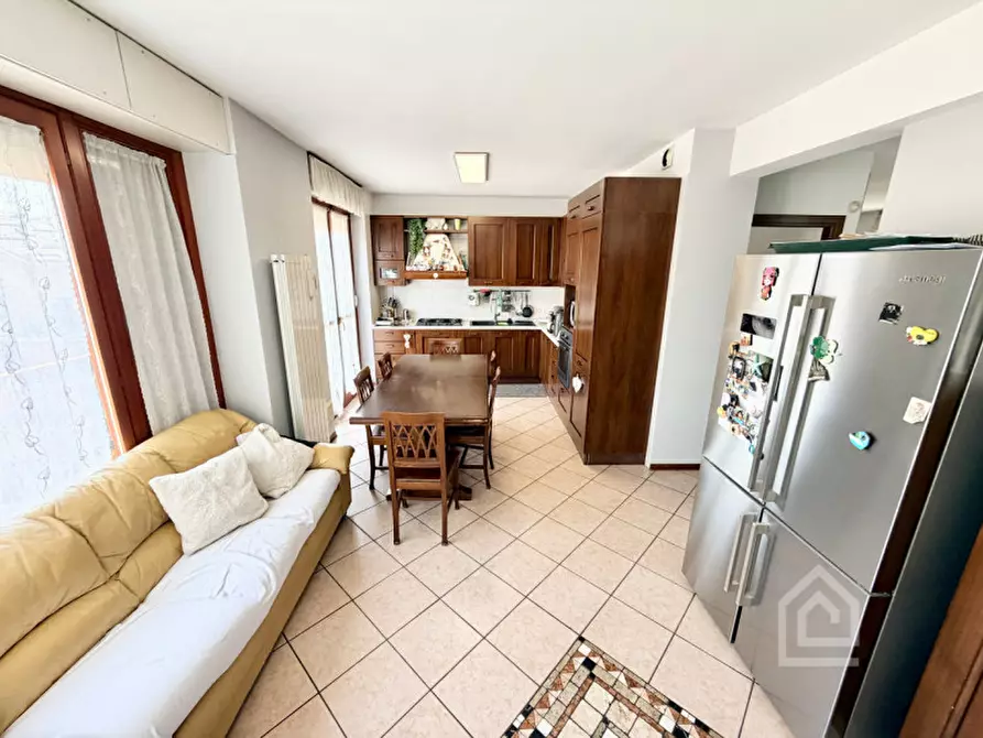 Immagine 9 di Appartamento in vendita  in Via Montoso 8 a Settimo Torinese