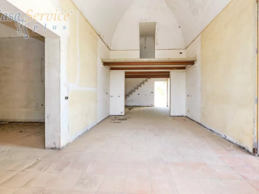 Immagine 27 di Palazzo in vendita  in Via dei Capuccini a Galatone