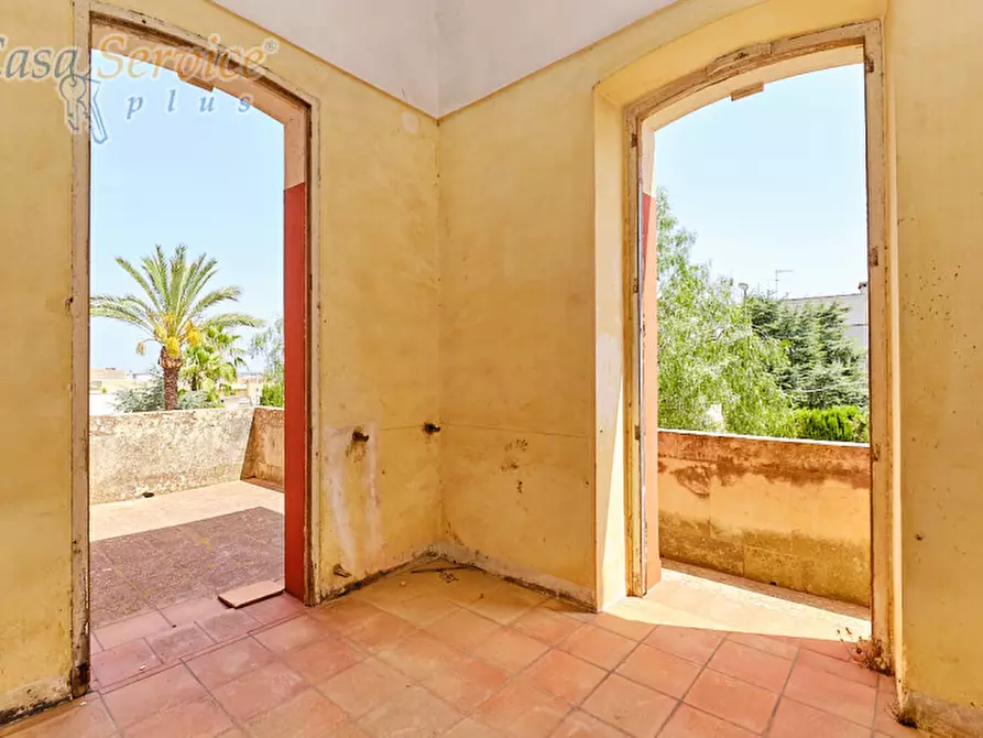 Immagine 29 di Palazzo in vendita  in Via dei Capuccini a Galatone