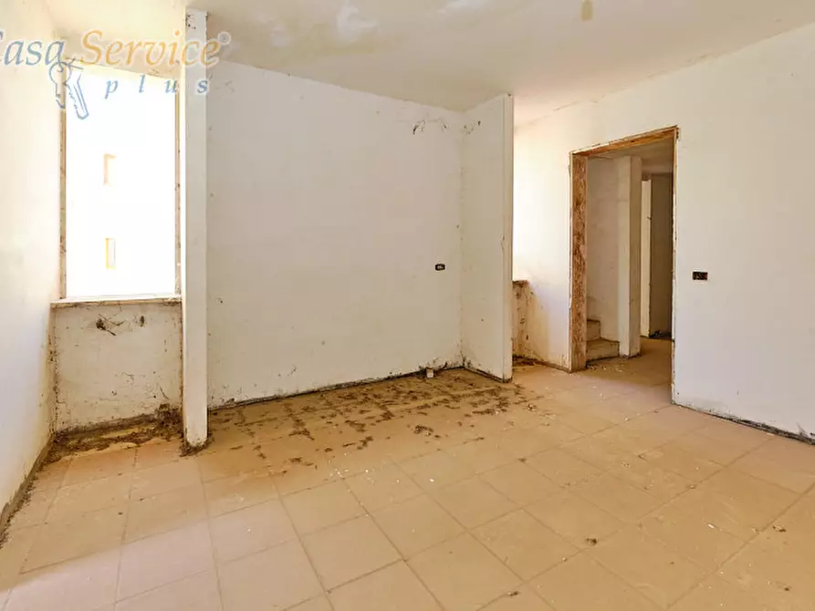 Immagine 39 di Palazzo in vendita  in Via dei Capuccini a Galatone