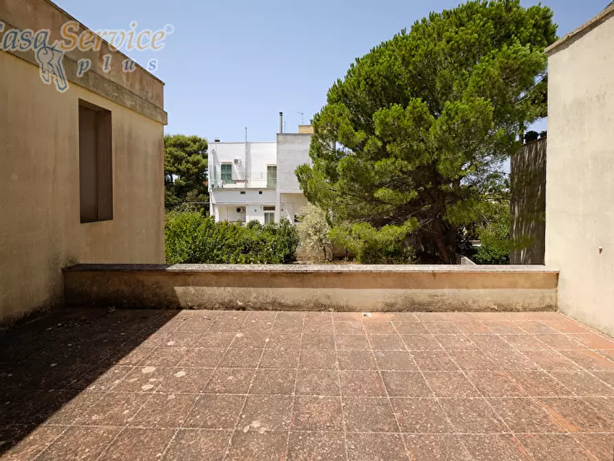 Immagine 47 di Palazzo in vendita  in Via dei Capuccini a Galatone