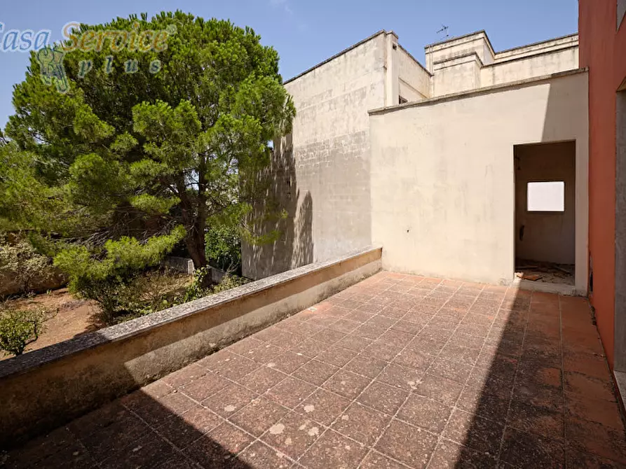 Immagine 53 di Palazzo in vendita  in Via dei Capuccini a Galatone