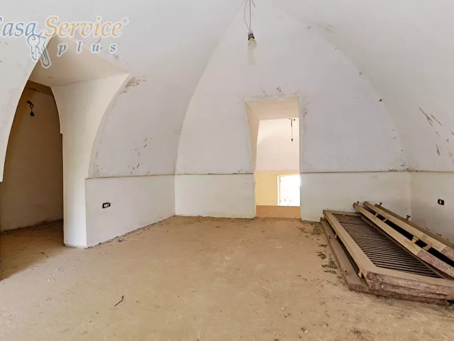 Immagine 63 di Palazzo in vendita  in Via dei Capuccini a Galatone