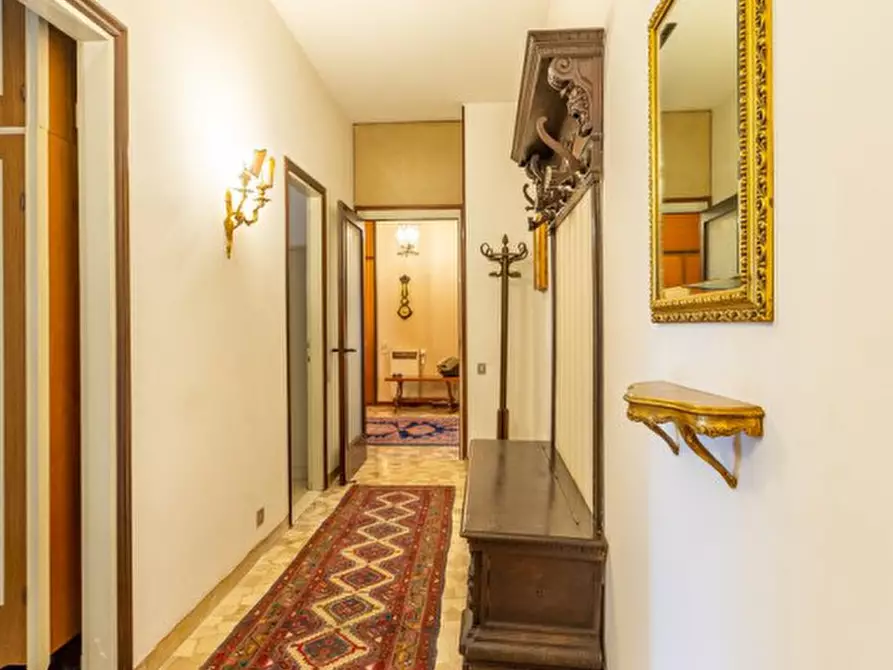 Immagine 10 di Appartamento in vendita  in VICINANZE STAZIONE a Vicenza