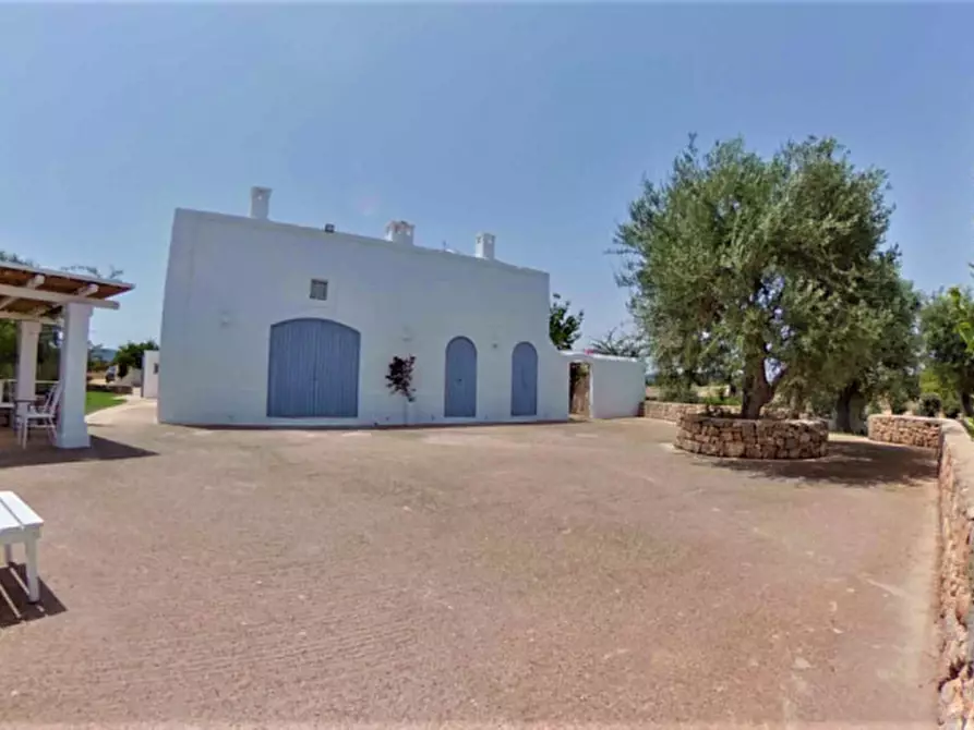 Immagine 2 di Rustico / casale in vendita  a Fasano