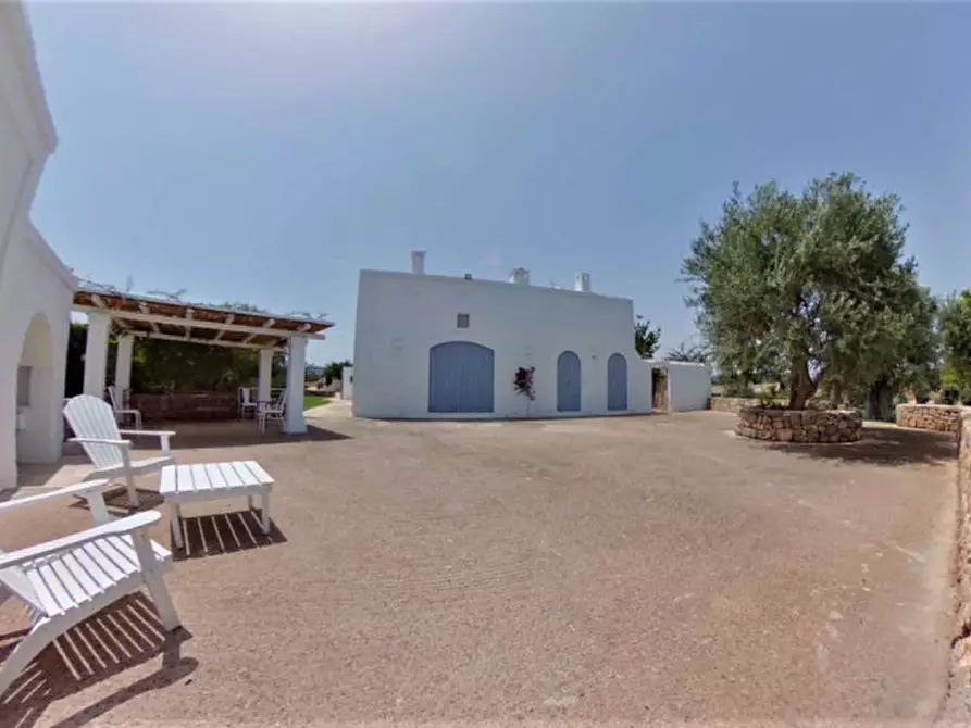 Immagine 5 di Rustico / casale in vendita  a Fasano