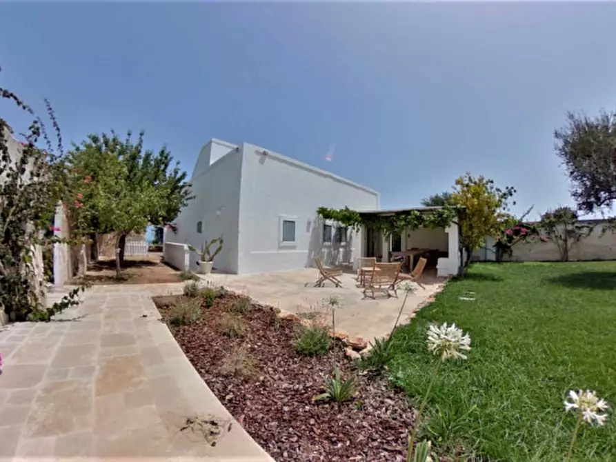 Immagine 6 di Rustico / casale in vendita  a Fasano