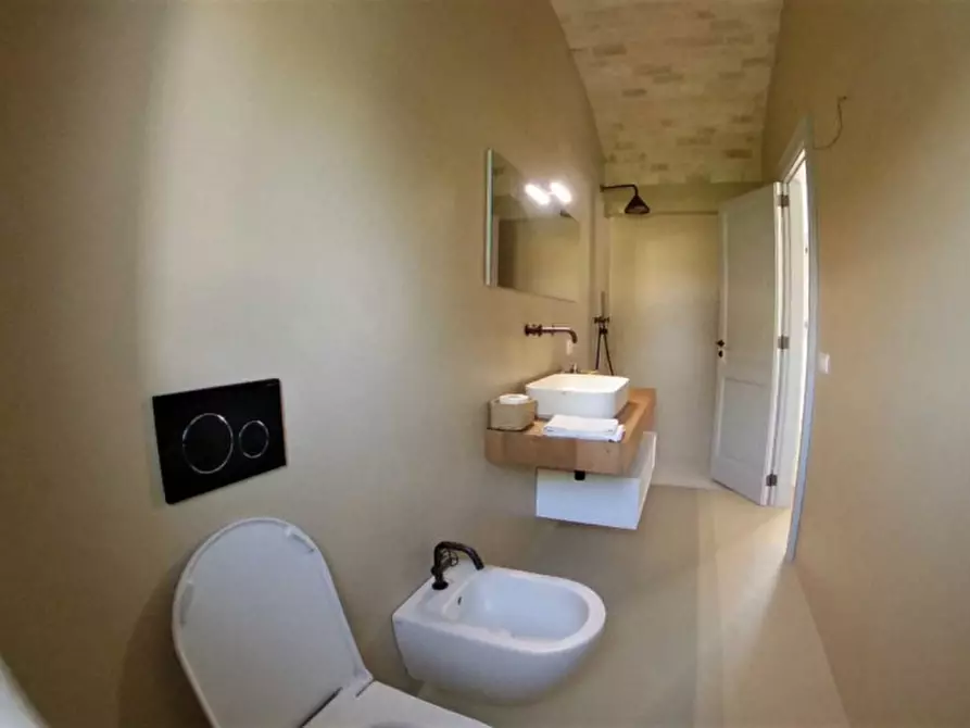 Immagine 13 di Rustico / casale in vendita  a Fasano