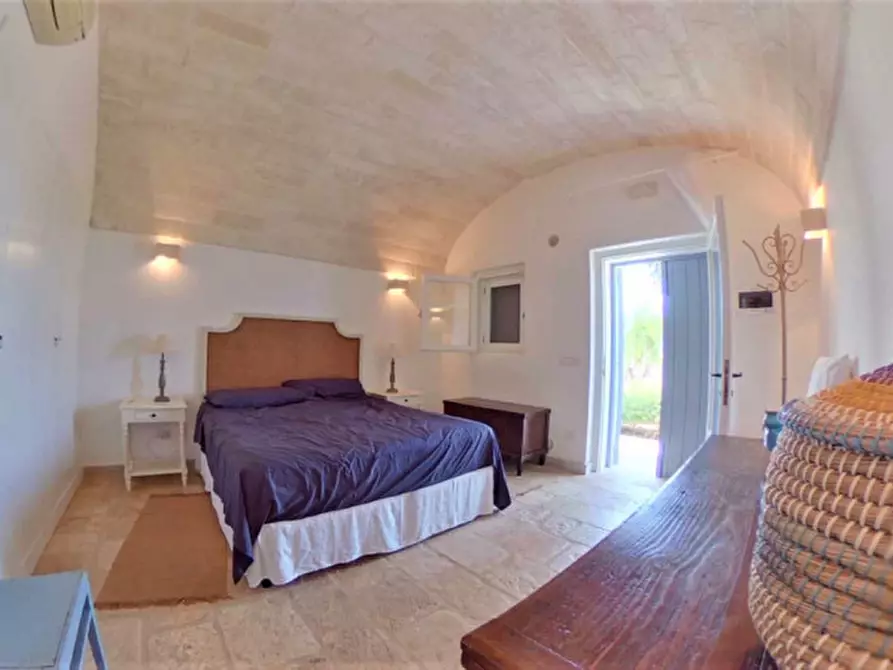 Immagine 19 di Rustico / casale in vendita  a Fasano