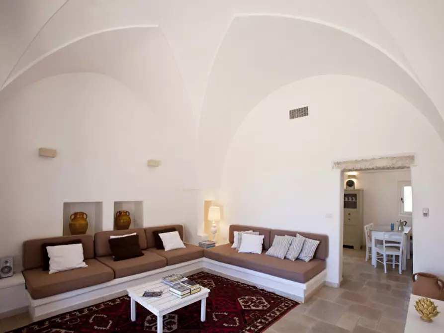 Immagine 38 di Rustico / casale in vendita  a Fasano