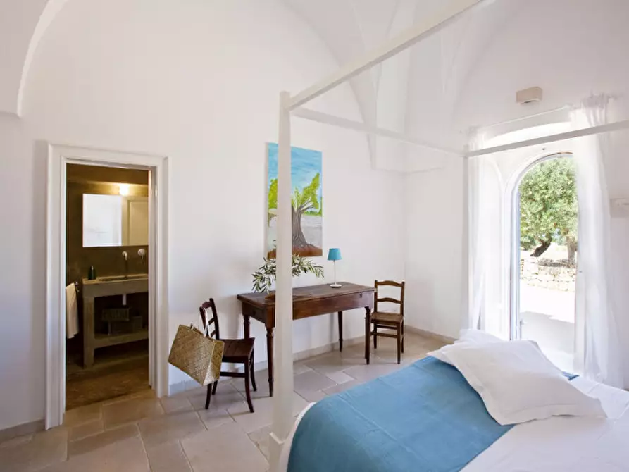 Immagine 41 di Rustico / casale in vendita  a Fasano