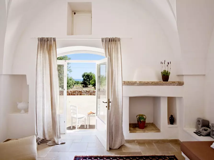 Immagine 49 di Rustico / casale in vendita  a Fasano