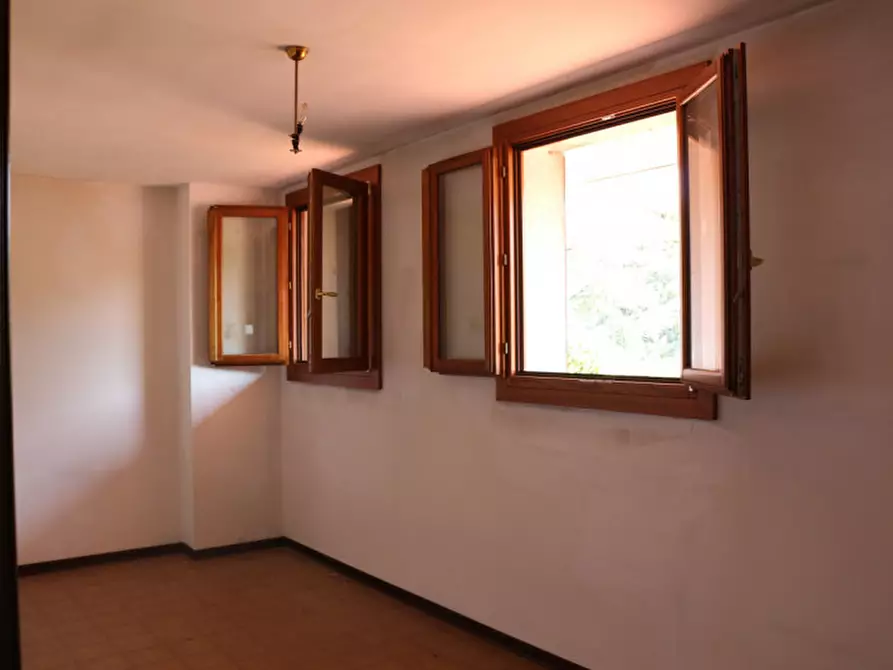 Immagine 11 di Casa bifamiliare in vendita  in Via Bagno a Cinto Euganeo