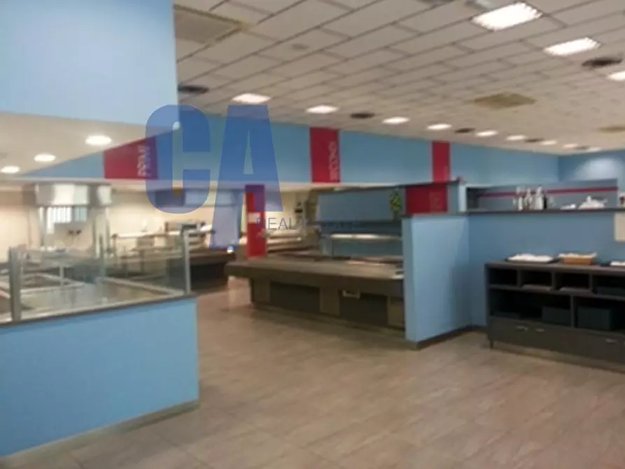 Immagine 20 di Laboratorio in affitto  in VIA CAMPANIA a Monza